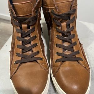 Steve Madden Men’s boots size 8.5